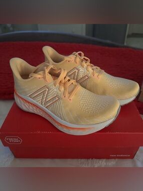 New Balance Tennis Shoes - BRAND NEW - NEVER WORN!!